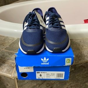 Brand new Adidas tennis shoes